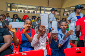 Esther Mathew Tonlagha Foundation Provides Financial Support to Warri Market Women and Sickle Cell Warriors Through Cash Grants