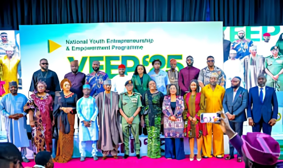 Young Entrepreneurs Secure ₦1 Million Grants at EMERGE 2025 Youth Summit